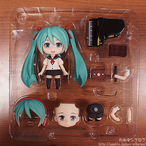 Vocaloid - Hatsune Miku - Good Smile Kuji - Good Smile Kuji "Hatsune Miku 2014 Spring Ver." - Nendoroid  (#381a) - School Uniform ver. (Good Smile Company) photo 3