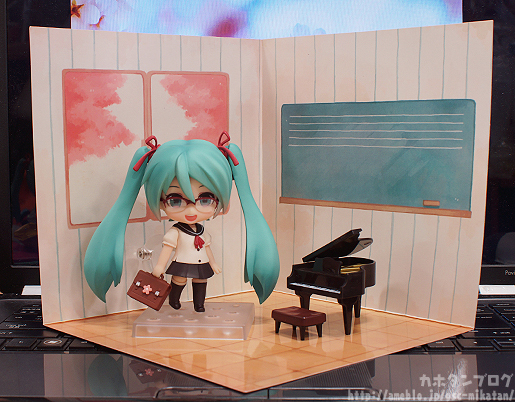 Vocaloid - Hatsune Miku - Good Smile Kuji - Good Smile Kuji "Hatsune Miku 2014 Spring Ver." - Nendoroid  (#381a) - School Uniform ver. (Good Smile Company) photo 9