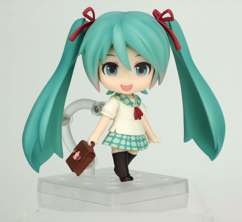 Vocaloid - Hatsune Miku - Good Smile Kuji - Good Smile Kuji "Hatsune Miku 2014 Spring Ver." - Nendoroid  (#381b) - School Uniform ver., Special Color (Good Smile Company) photo 2
