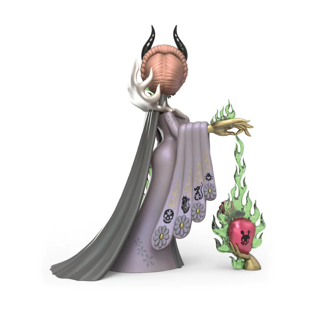 Original - Witch Queen (Kidrobot) photo 3