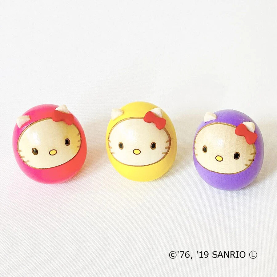Sanrio Characters - Hello Kitty - Daruma - Pink (Usaburo Kokeshi) photo 4