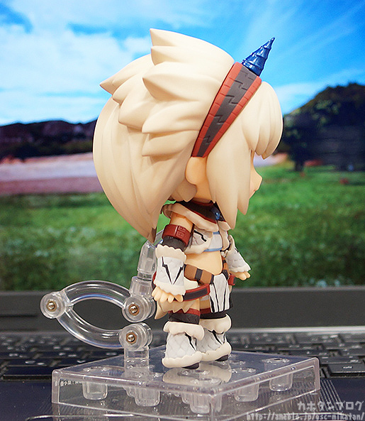 Monster Hunter 4 - Hunter - Otomo Airou - Nendoroid  (#377) - Female - Kirin Edition (Good Smile Company) photo 12