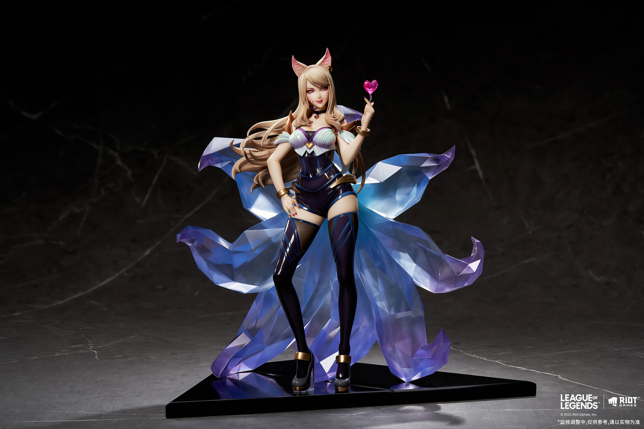 League of Legends - Ahri - 1/7 - K/DA (Apex Innovation) photo 9