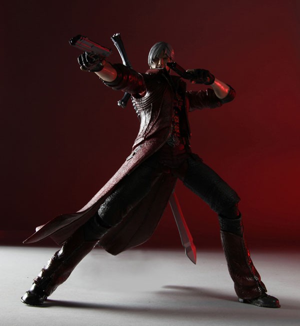 Devil May Cry 4 - Dante - Play Arts Kai (Square Enix) photo 4