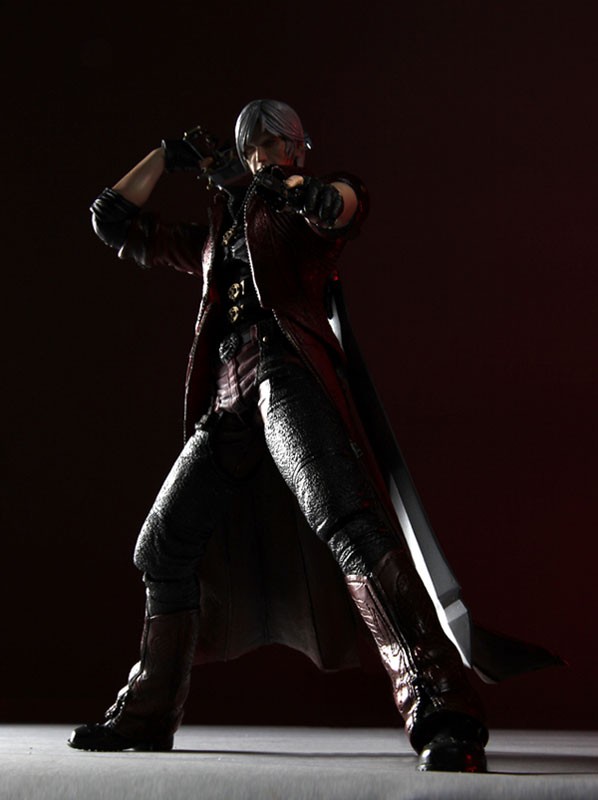 Devil May Cry 4 - Dante - Play Arts Kai (Square Enix) photo 7