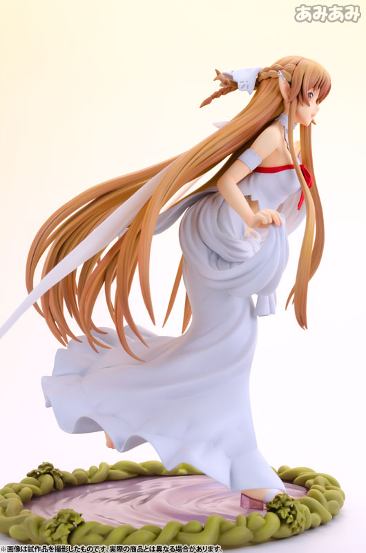 Sword Art Online - Asuna - 1/7 - Titania ver. (PLUM)