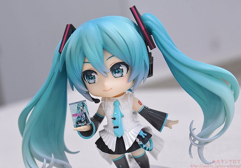 Vocaloid - Hatsune Miku - Nendoroid  (#2222) - Happy 16th Birthday Ver. (Good Smile Company) photo 4