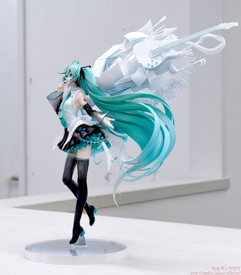 Vocaloid - Hatsune Miku - 1/7 - Happy 16th Birthday Ver. (Good Smile Company) photo 5