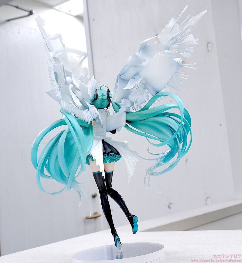 Vocaloid - Hatsune Miku - 1/7 - Happy 16th Birthday Ver. (Good Smile Company) photo 20