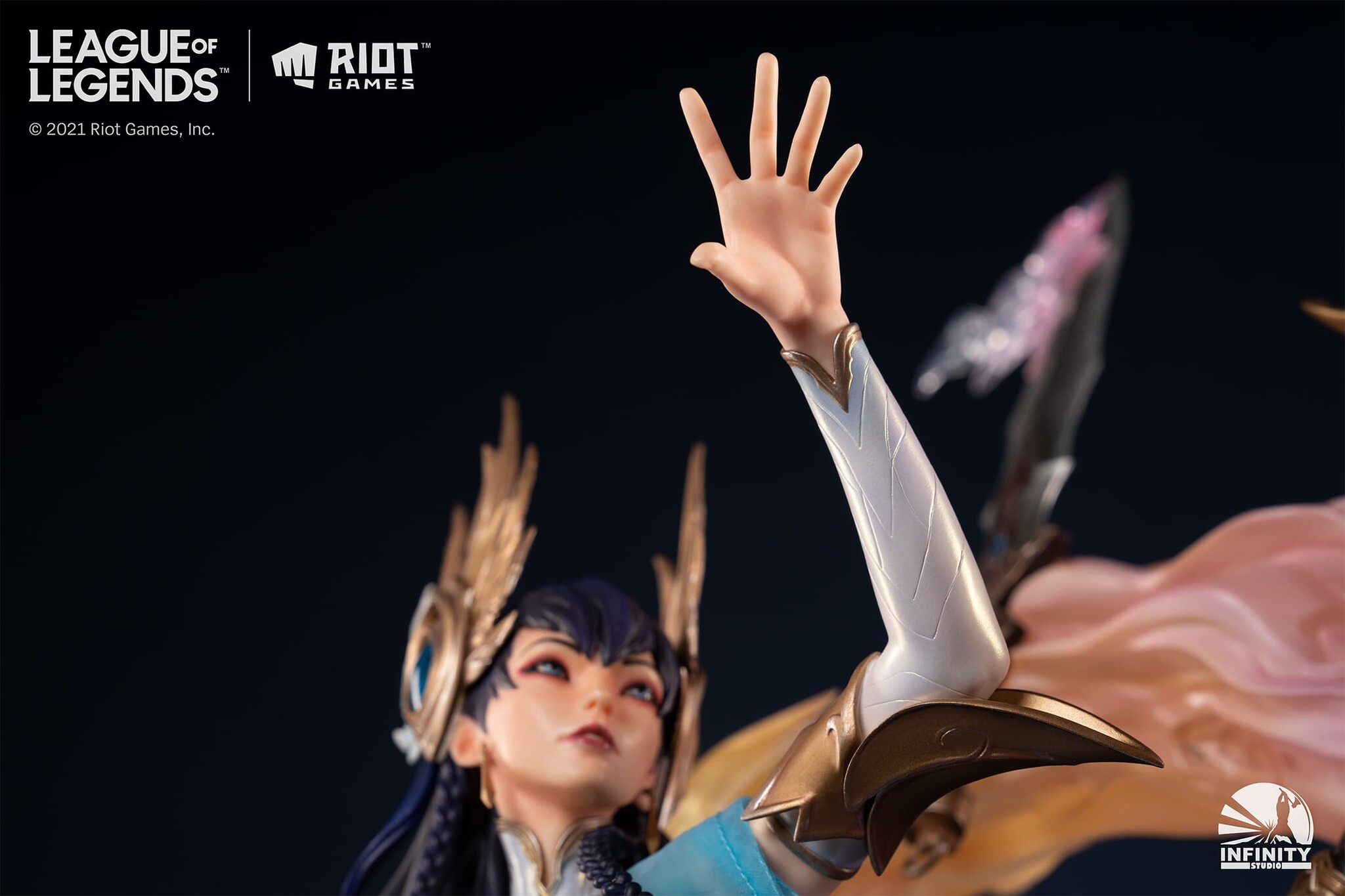 League of Legends - Irelia - 1/4 - Divine Sword (Infinity Studio) photo 9