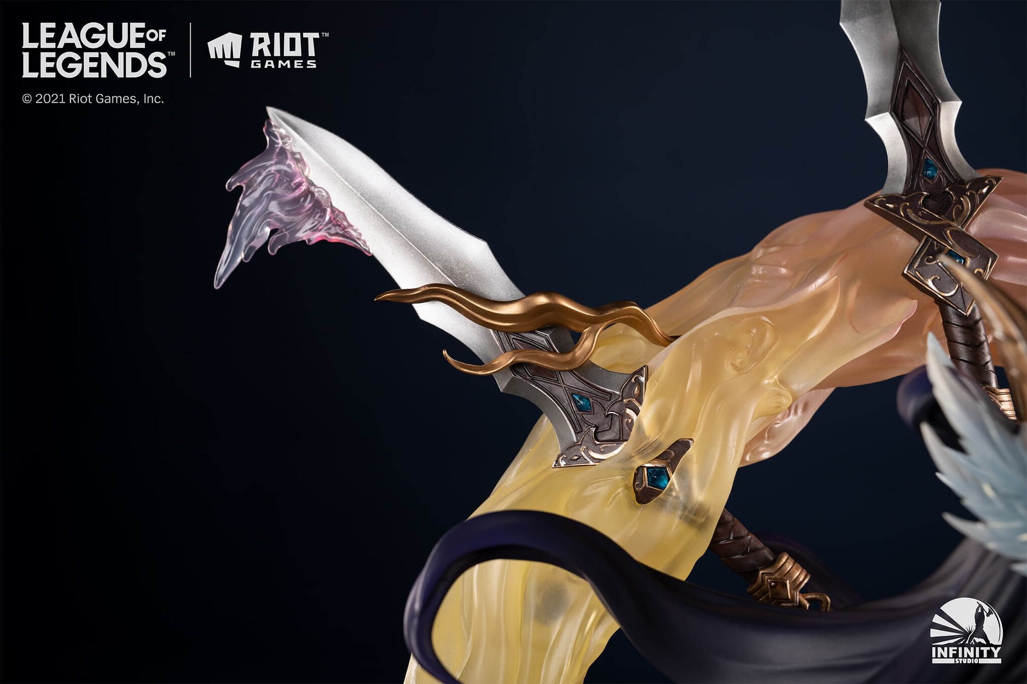 League of Legends - Irelia - 1/4 - Divine Sword (Infinity Studio) photo 15