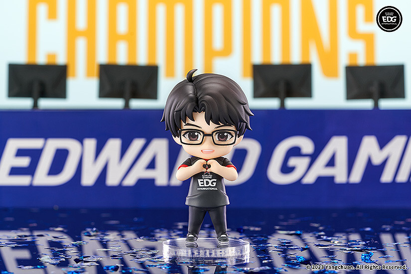 EDward Gaming - Meiko - Nendoroid - Nendoroid Light (Good Smile Arts Shanghai, Good Smile Company) photo 3