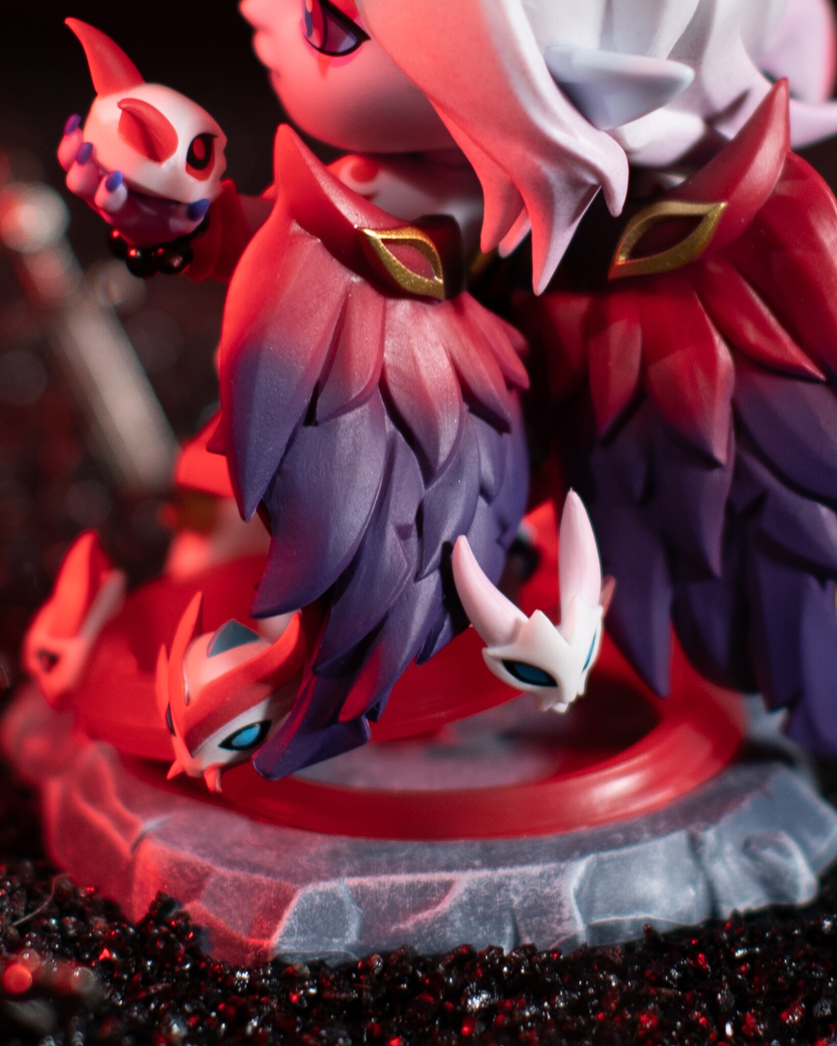 League of Legends - Aatrox - League of Legends Series 4  (#05) - Blood Moon (Pure Arts, Riot Games) photo 2