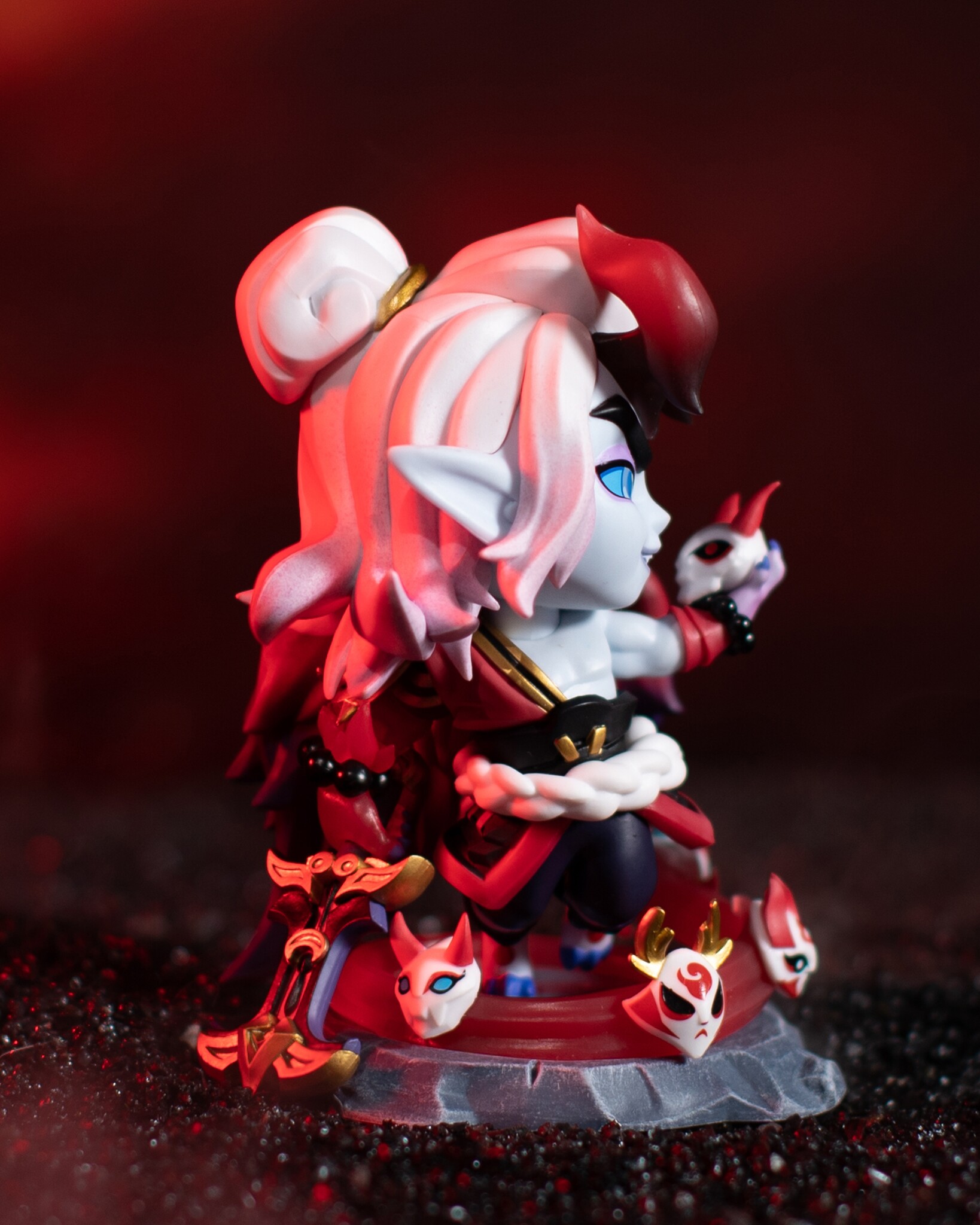 League of Legends - Aatrox - League of Legends Series 4  (#05) - Blood Moon (Pure Arts, Riot Games) photo 3