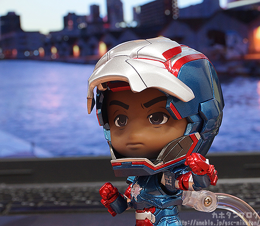Iron Man 3 - Iron Patriot - Nendoroid  (#392) - Hero's Edition (Good Smile Company) photo 5