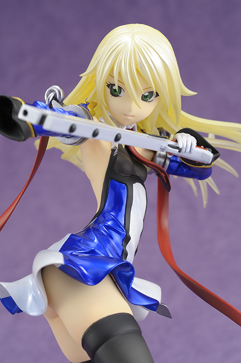 BlazBlue: Calamity Trigger - Queen's Gate - Noel Vermillion - 1/8 - Distortion Drive Mode (Amakuni, Hobby Japan) photo 2