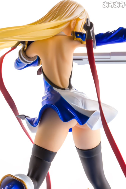 BlazBlue: Calamity Trigger - Queen's Gate - Noel Vermillion - 1/8 - Distortion Drive Mode (Amakuni, Hobby Japan) photo 6