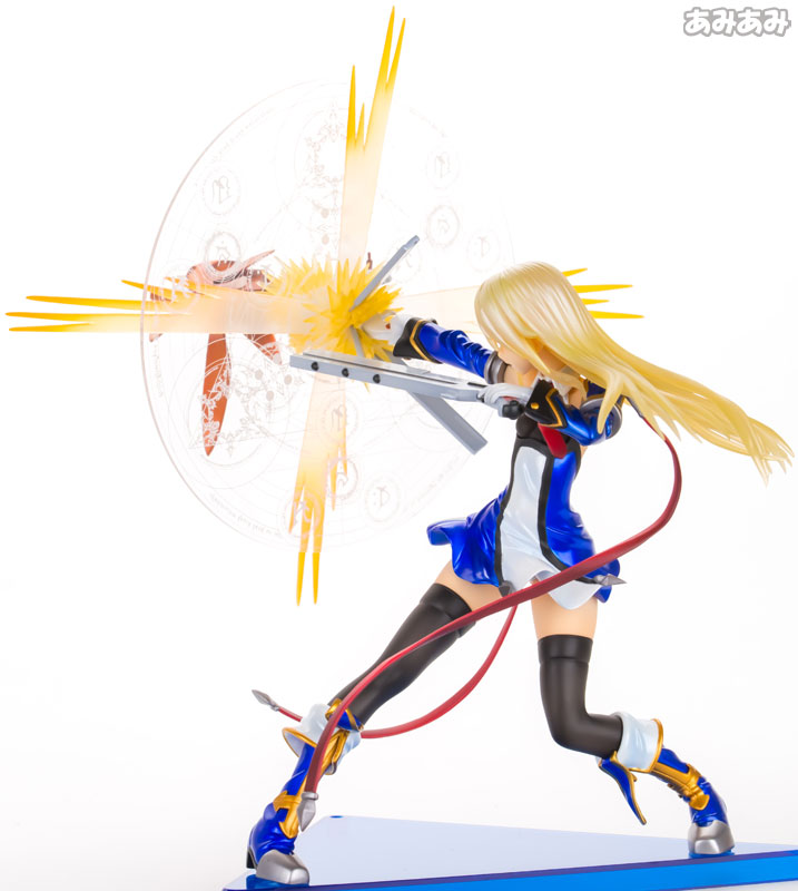 BlazBlue: Calamity Trigger - Queen's Gate - Noel Vermillion - 1/8 - Distortion Drive Mode (Amakuni, Hobby Japan) photo 14