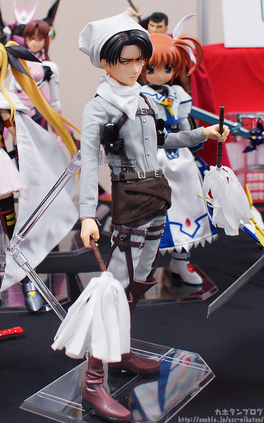 Shingeki no Kyojin - Levi - Real Action Heroes  (#662) - 1/6 (Medicom Toy)