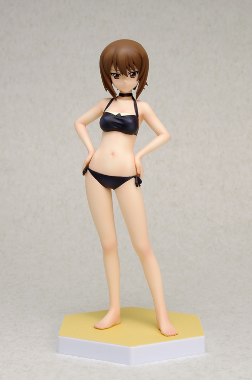 Girls und Panzer - Nishizumi Maho - Beach Queens - 1/10 (Wave) photo 13