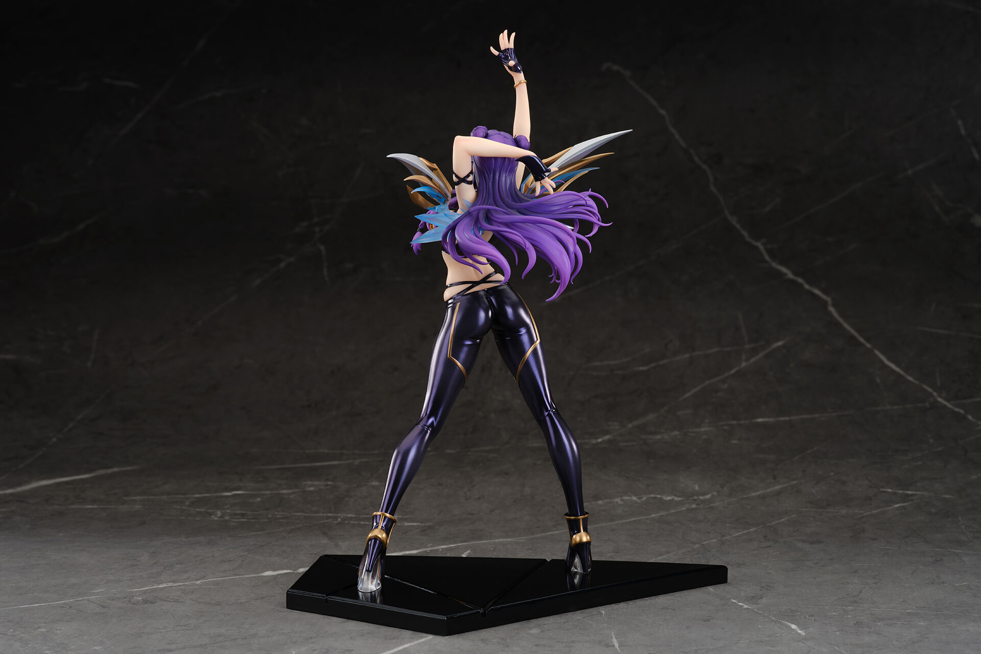 League of Legends - Kai'Sa - 1/7 - K/DA (Apex Innovation) photo 7