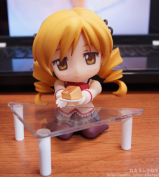 Gekijouban Mahou Shoujo Madoka★Magica: Hangyaku no Monogatari - Charlotte - Tomoe Mami - Nendoroid (#379) - School Uniform ver (Good Smile Company) photo 3