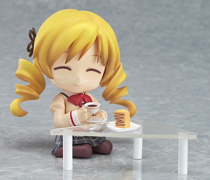 Gekijouban Mahou Shoujo Madoka★Magica: Hangyaku no Monogatari - Charlotte - Tomoe Mami - Nendoroid (#379) - School Uniform ver (Good Smile Company) photo 4