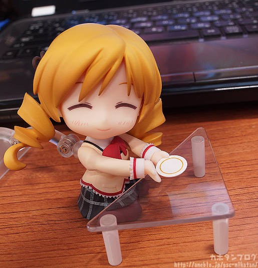Gekijouban Mahou Shoujo Madoka★Magica: Hangyaku no Monogatari - Charlotte - Tomoe Mami - Nendoroid (#379) - School Uniform ver (Good Smile Company) photo 14