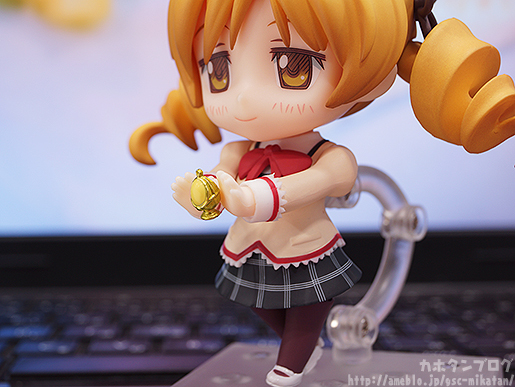 Gekijouban Mahou Shoujo Madoka★Magica: Hangyaku no Monogatari - Charlotte - Tomoe Mami - Nendoroid (#379) - School Uniform ver (Good Smile Company) photo 19
