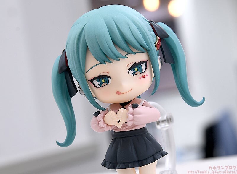 Vocaloid - Hatsune Miku - Nendoroid (#2239) - The Vampire Ver. (Good Smile Company) photo 13