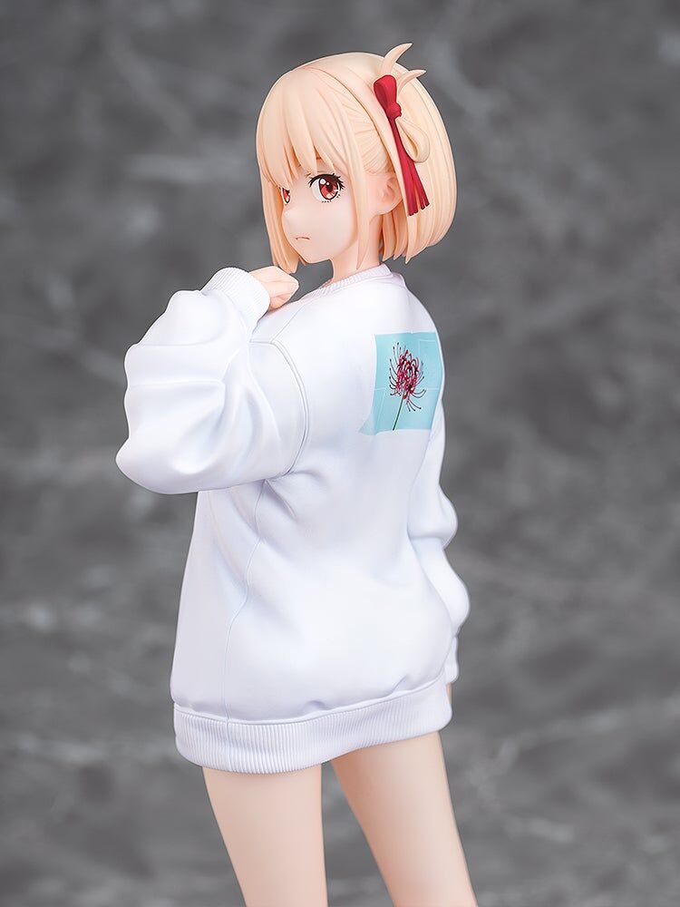 Lycoris Recoil - Nishikigi Chisato - 1/7 - Oversized Sweatshirt Ver. (Phat Company) photo 9
