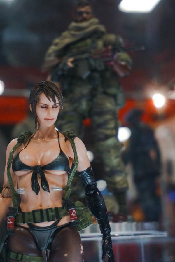 Metal Gear Solid V: The Phantom Pain - Quiet - Play Arts Kai (Square Enix) photo 3