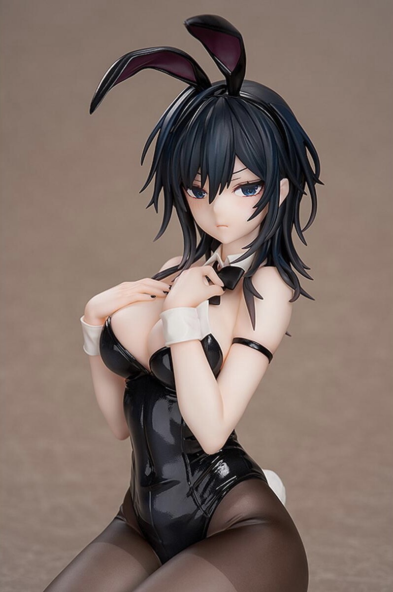 Original - Yokoyama Ishimi - 1/7 - Black Bunny Ver. (Luminous Box) photo 9