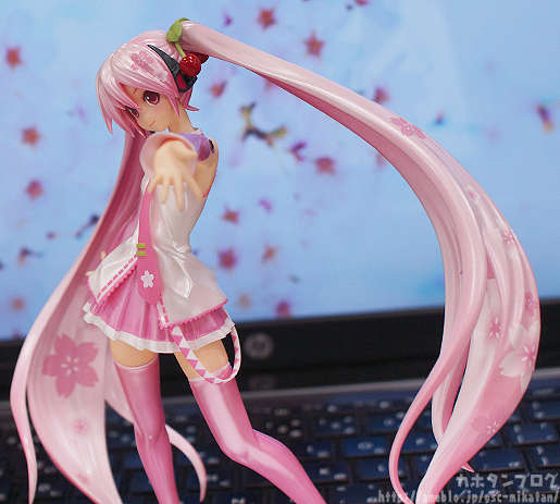 Vocaloid - Hatsune Miku - Figure Japan - 1/10 - Sakura ver. (Good Smile Company, Hobby Japan) photo 10