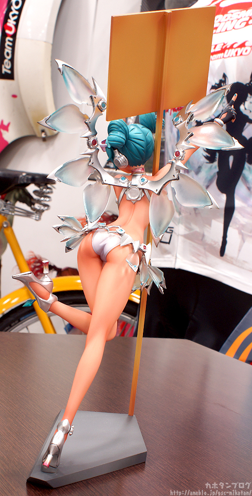 Good Smile Racing - Vocaloid - Hatsune Miku - 1/8 - Sepang, Racing 2013 (FREEing) photo 3
