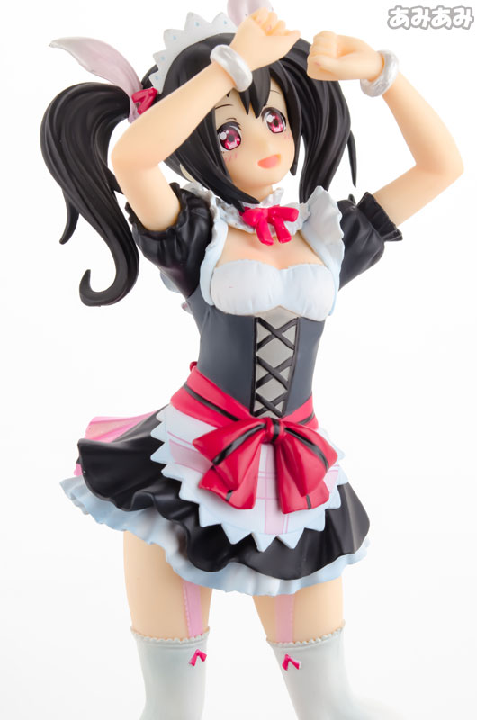 Love Live! School Idol Project - Yazawa Nico - A - Mogyutto "love" de Sekkin Chuu! (FuRyu) photo 5