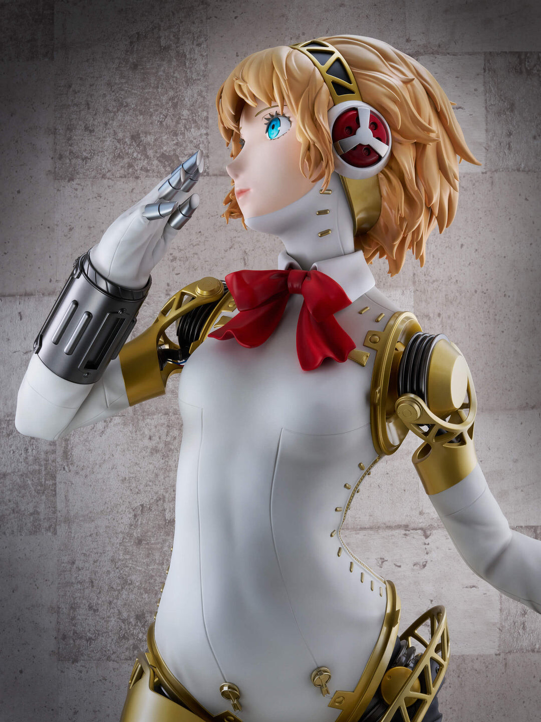 Persona 3 - Aegis - Bust - F:Nex - 1/1 (FuRyu) photo 4