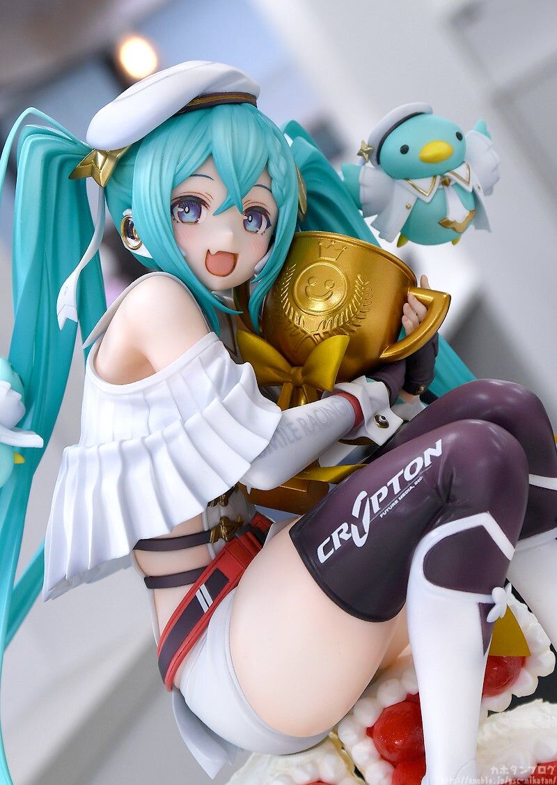 Good Smile Racing - Hatsune Miku - 1/6 - 2023 15th Anniversary Ver. (GOOD SMILE Racing) photo 5