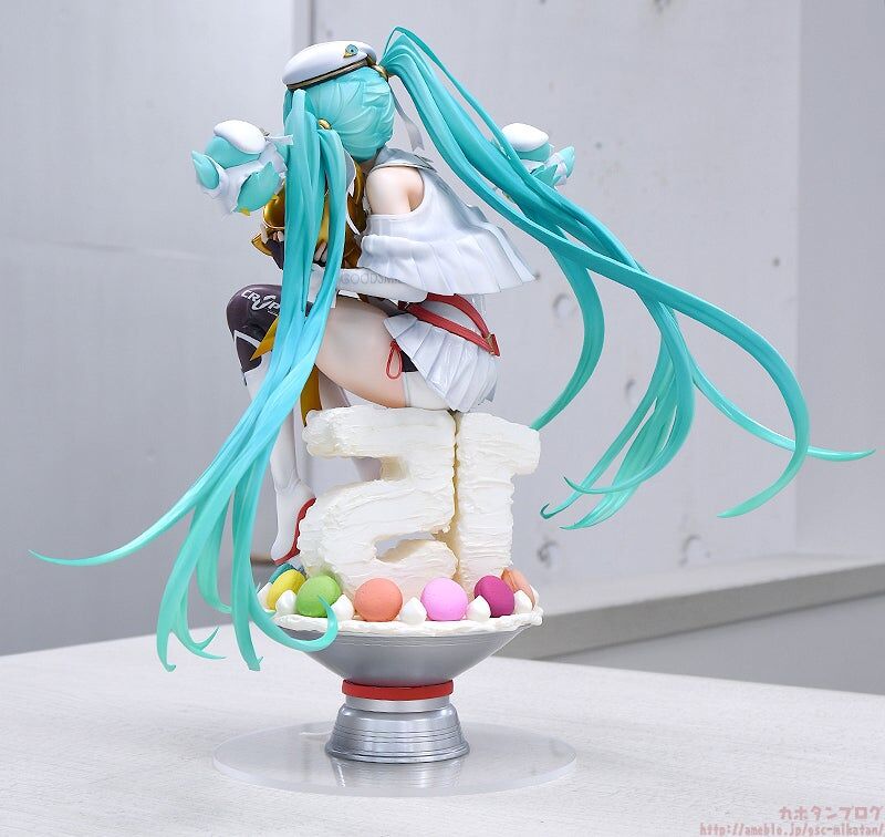 Good Smile Racing - Hatsune Miku - 1/6 - 2023 15th Anniversary Ver. (GOOD SMILE Racing) photo 14