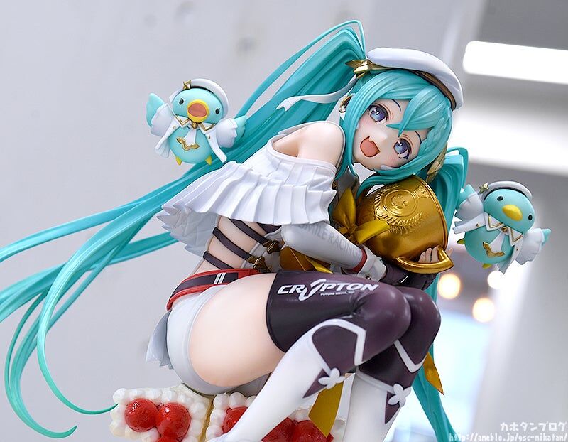 Good Smile Racing - Hatsune Miku - 1/6 - 2023 15th Anniversary Ver. (GOOD SMILE Racing) photo 16
