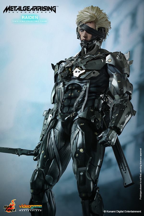 Metal Gear Rising: Revengeance - Raiden - VideoGame Masterpiece (VGM17) - 1/6 (Hot Toys)