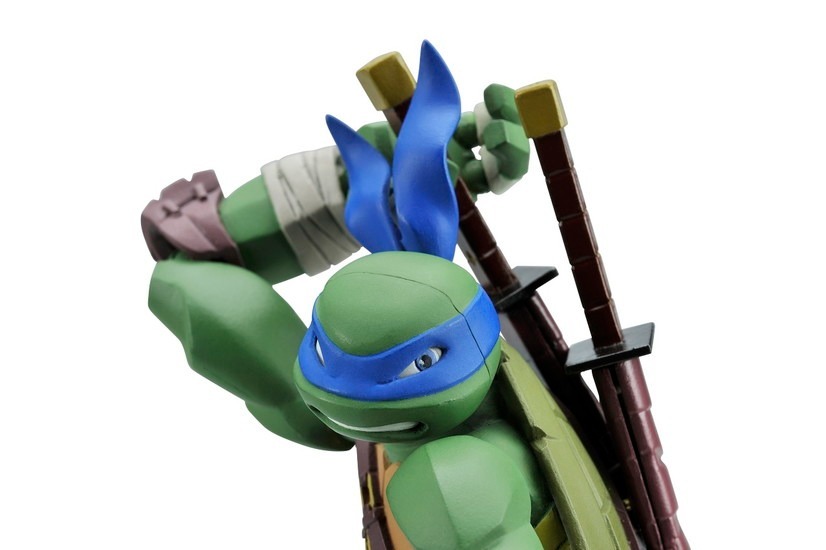 Teenage Mutant Ninja Turtles (2012 TV series) - Leonardo - Revoltech - 2012 (Kaiyodo) photo 4