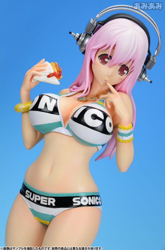 SoniComi (Super Sonico) - Sonico - Gigantic Series - Swimsuit ver. (X-Plus) photo 40