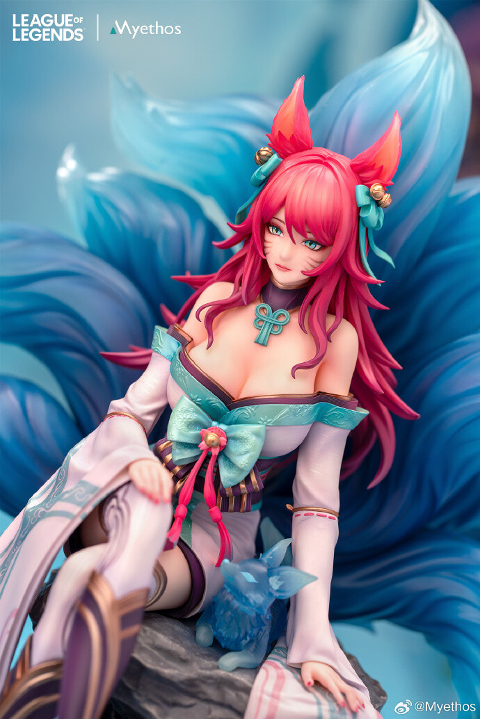 League of Legends - Ahri - 1/7 - Spirit Blossom (Myethos)
