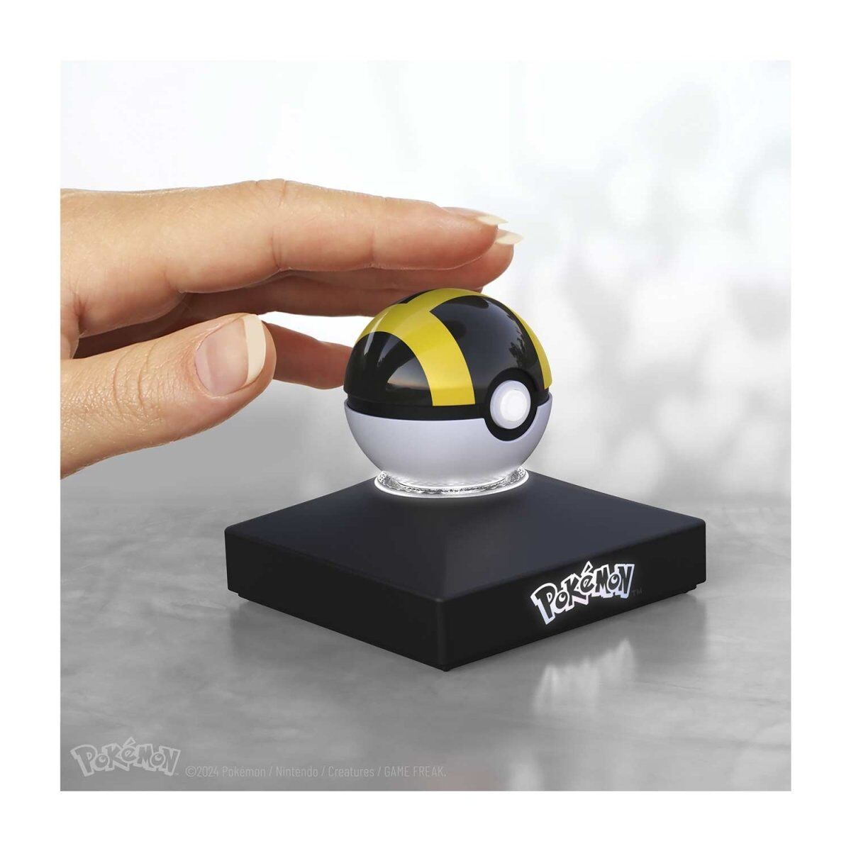 Pocket Monsters - Light-Up Figure - Replica - Mini Hyper Ball (The Wand Company) photo 2