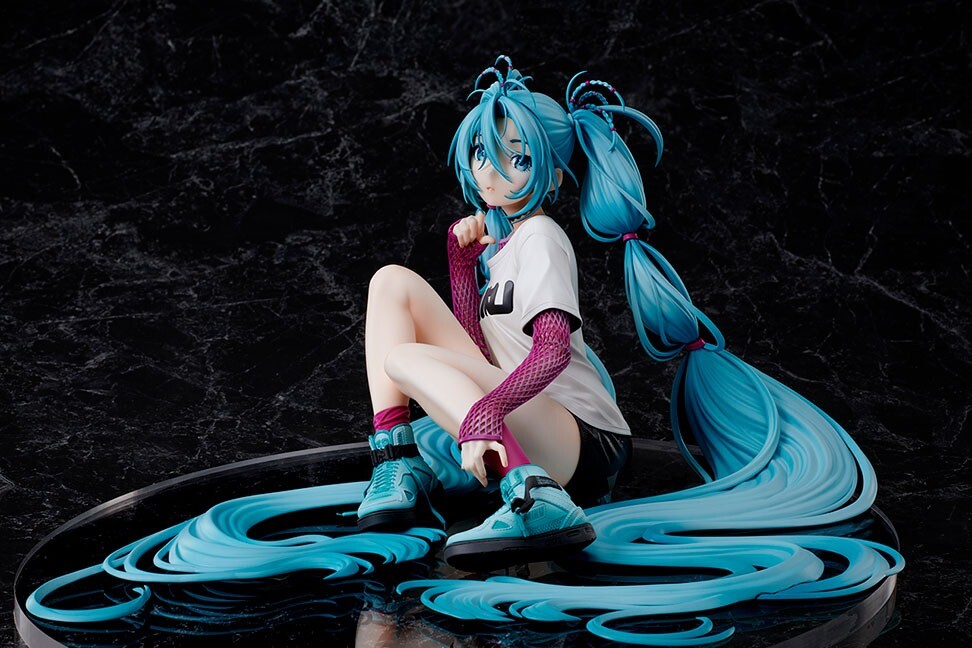 Vocaloid - Hatsune Miku - 1/4 - The Latest Street Style "Cute", Tokyo Figure Limited Edition (Stronger, Tokyo Figure) photo 4