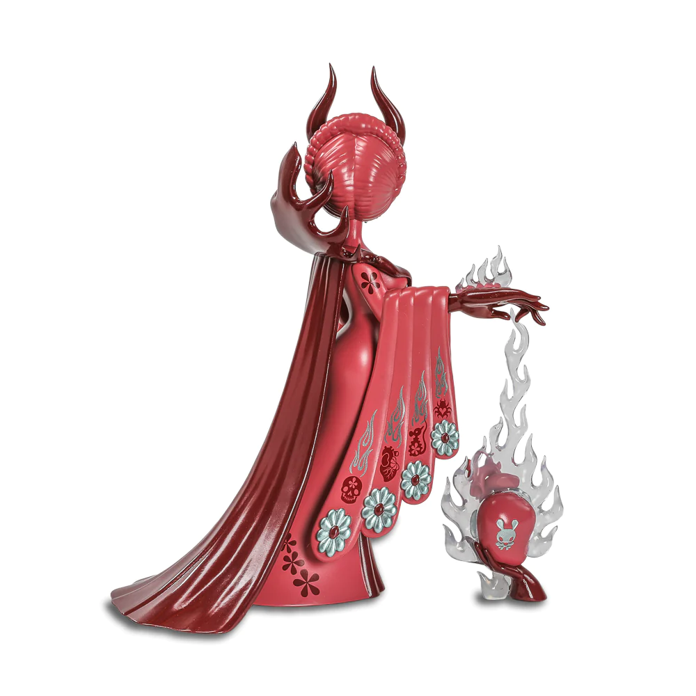 Original - Witch Queen - Blood Red (Kidrobot) photo 5