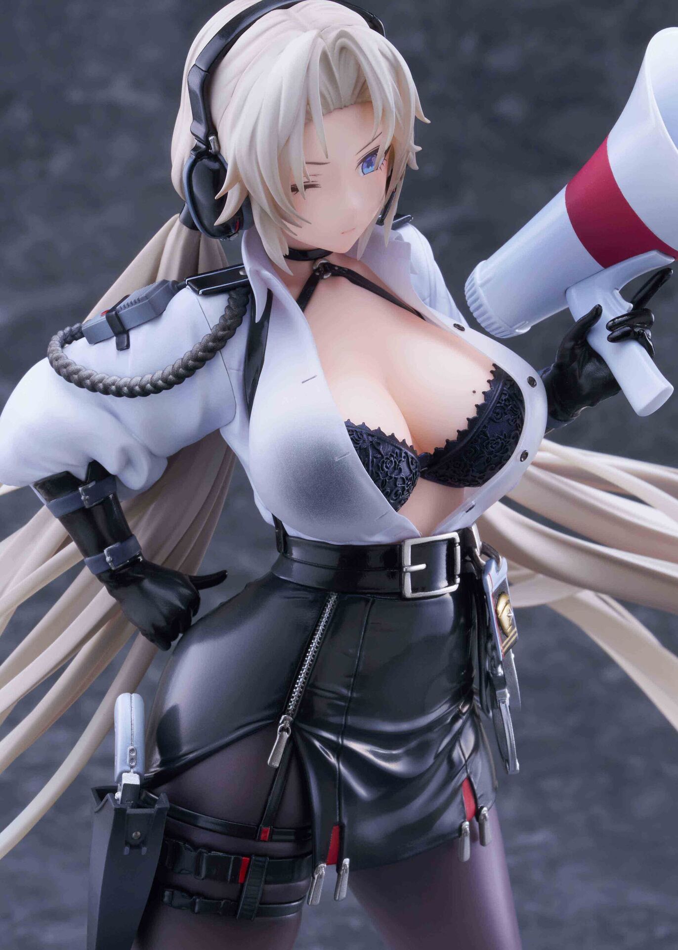 Azur Lane - Kronshtadt - Golden Head - 1/6 - Begin the Rush! (Alice Glint, Thousand) photo 8