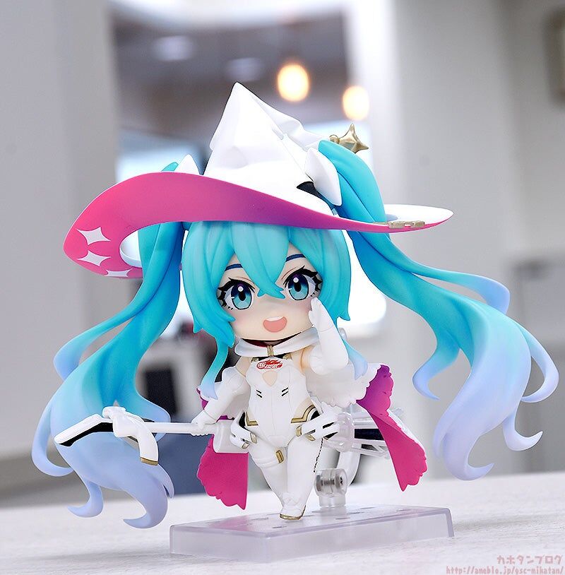 Good Smile Racing - Hatsune Miku - Nendoroid  (#2477) - Racing 2024 Ver. (GOOD SMILE Racing) photo 4