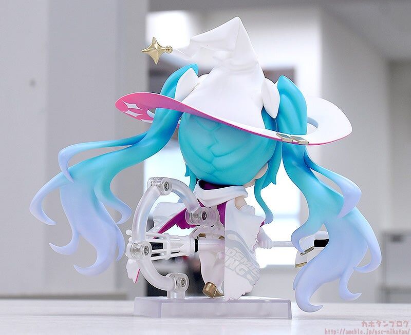 Good Smile Racing - Hatsune Miku - Nendoroid  (#2477) - Racing 2024 Ver. (GOOD SMILE Racing) photo 9
